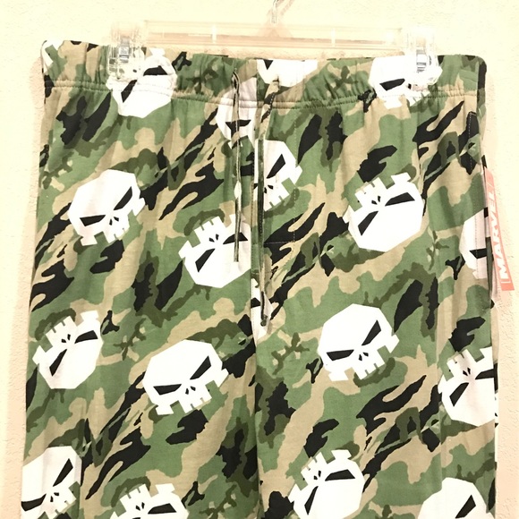 Marvel Punisher Pajama Pants - Picture 3 of 4
